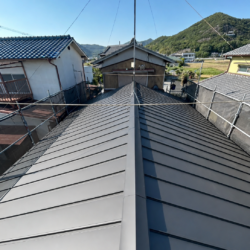 屋根葺き替え工事
